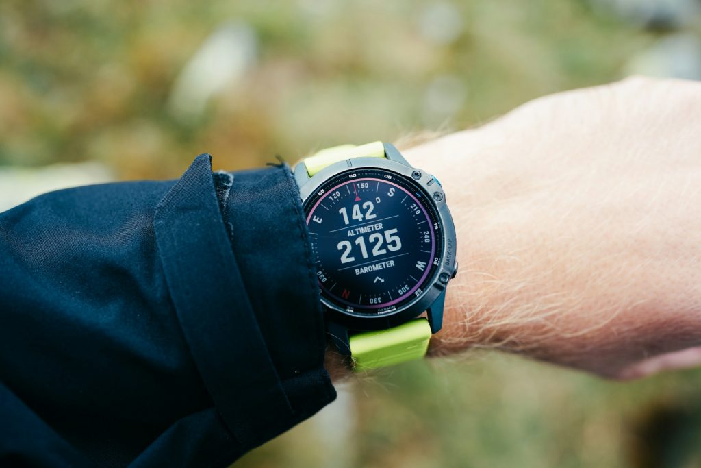 Garmin incorpora su linterna LED a los modelos Forerunner: una función de seguridad imprescindible