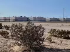 Piedras en la comida, sin atención médica: Ro Khanna ‘horrorizado’ por las condiciones de vida en las instalaciones de ICE de California