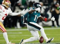 Los problemas de los Eagles son evidentes en la derrota ante los 49ers y la disputa entre Sirianni y Brown