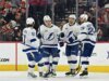 Lightning extiende el bistec ganador con victoria 7-2 sobre Flyers