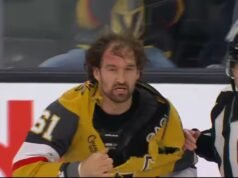 À VOIR: le chandail de Stone en lambeaux después de un combate de capitanes