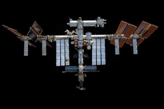 ISS-1280x853.jpg