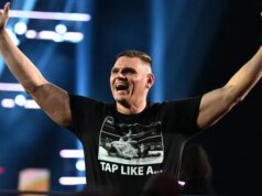 WWE Uncooked tiene una hora especial de inicio temprano en el Reino Unido esta noche en vivo por Netflix