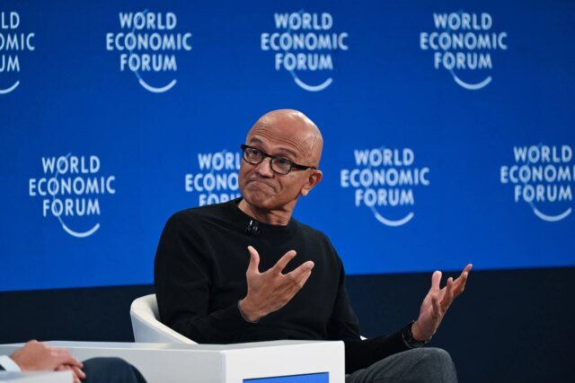 Satya-Nadella-Microsoft-Davos-1.jpg