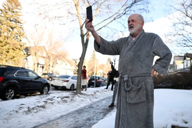 bathrobe-minnesota-phone-ice.jpg