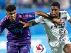 El contingente joven destaca la plantilla del campo de entrenamiento del Toronto FC en España