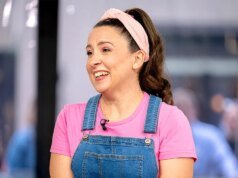 La estrella de YouTube, la Sra. Rachel, se disculpa emocionalmente por haberle gustado un comentario antisemita y cube que fue un accidente