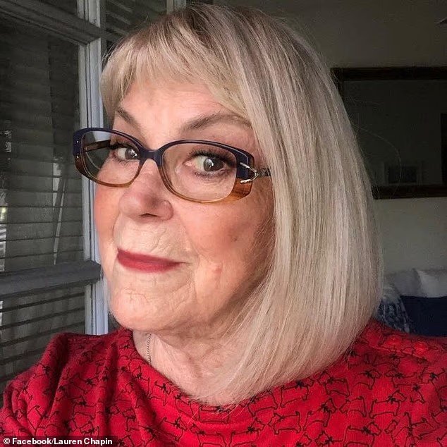 La actriz de Father Is aware of Greatest, Lauren Chapin, que también apareció en Ha nacido una estrella con Judy Garland, murió a los 80 años.