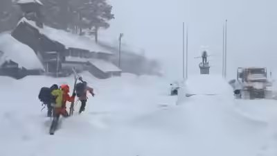 Avalancha en el lago Tahoe: 8 esquiadores muertos y uno desaparecido tras un enorme deslizamiento cerca de Fort Peak