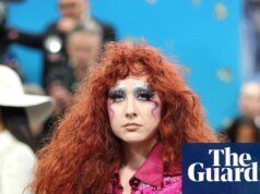 Chappell Roan abandona la agencia de talentos de Casey Wasserman después de que Epstein presentara revelaciones