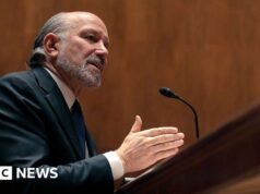 El secretario de Comercio de Trump, criticado, confirma que visitó la isla de Epstein