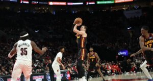 Informe: Los Lakers adquieren al francotirador Luke Kennard de los Hawks