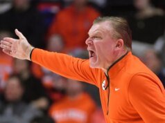 El No. 8 Illinois sofoca a Indiana para una fácil victoria