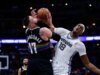 Nikola Jokic logra un triple-doble para llevar a los Nuggets a superar a los Grizzlies