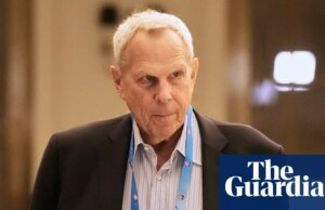 La NFL investiga los mensajes entre el copropietario de los Giants, Steve Tisch, y Jeffrey Epstein