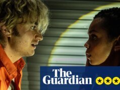 Revisión de almacenamiento en frío: la comedia de terror sobre la plaga del moho mutante llena de diversión a los hongos