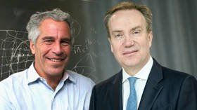 El director de un prestigioso instituto francés dimite por sus vínculos con Epstein