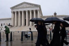 Trump anuncia nuevo arancel international tras perder en la Corte Suprema de EE.UU.