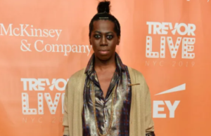 La estrella de America’s Subsequent High Mannequin, J Alexander, de 67 años, revela que un derrame cerebral lo dejó “incapaz de caminar”