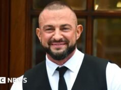 La estrella de Strictly Robin Windsor ‘se quitó la vida después del deterioro de su salud psychological’