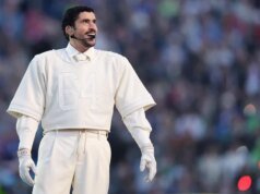 El espectáculo de medio tiempo del Tremendous Bowl de Unhealthy Bunny trae la fiesta y muestra la cultura latina