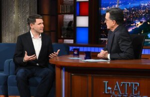 Stephen Colbert vuelve a criticar a CBS en medio de la controversia sobre la entrevista de Talarico