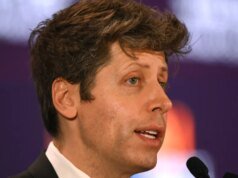 OpenAI podría vender un altavoz inteligente con cámara por valor de 300 dólares, en 2027