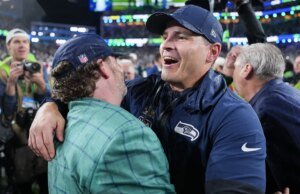 Mike Macdonald de los Seahawks celebra la victoria en el Tremendous Bowl LX: “Creo que Dios me llamó a ser entrenador”