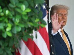 Los presentadores del podcast ‘I’ve Had It’ temen que Trump sea superado por un sucesor más ‘diabólico’