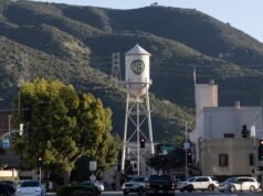 La política ocupa un lugar central cuando Paramount presenta una nueva oferta por Warner Bros. Discovery