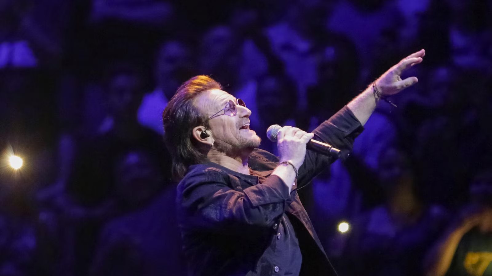 La nueva música de U2 rinde homenaje a Renee Good y se inspira en eventos mundiales